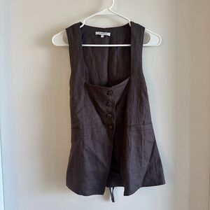 Olivaceous Brown Sleeveless Button-Down Top